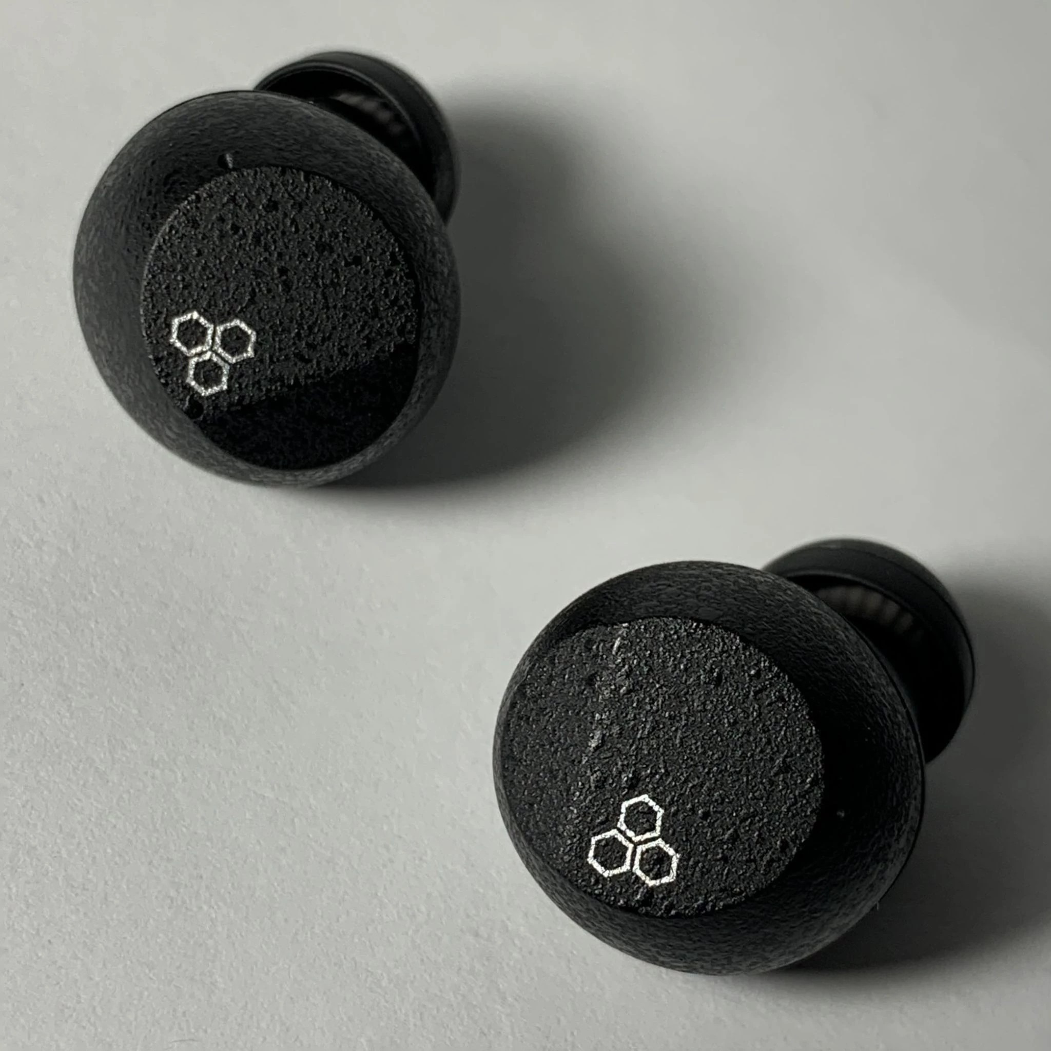 Final Audio ZE3000 SV Review: Bright, Detailed, and Distinctly Japanese 14 Overall, the Final Audio ZE3000 SV headphones left a pleasant impression.