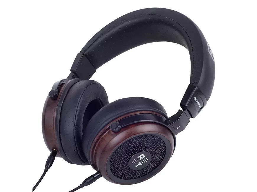Radiotehnika Feylon: Premium Open-Back Headphones Crafted for Pure, Natural Sound 8 Radiotehnika Feylon headphones are designed for those who enjoy listening to music in all its depth and beauty.