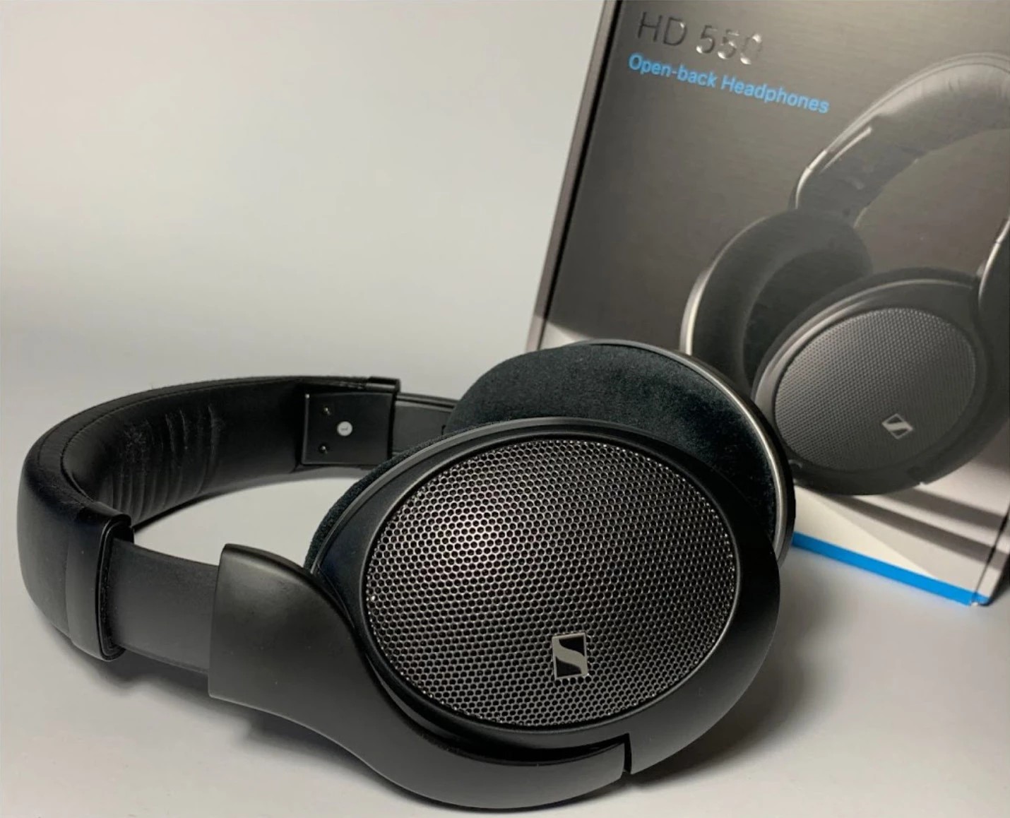 Best Audiophile Headphones 2025: Wired Full-Size Ranking 11 Sennheiser HD 550