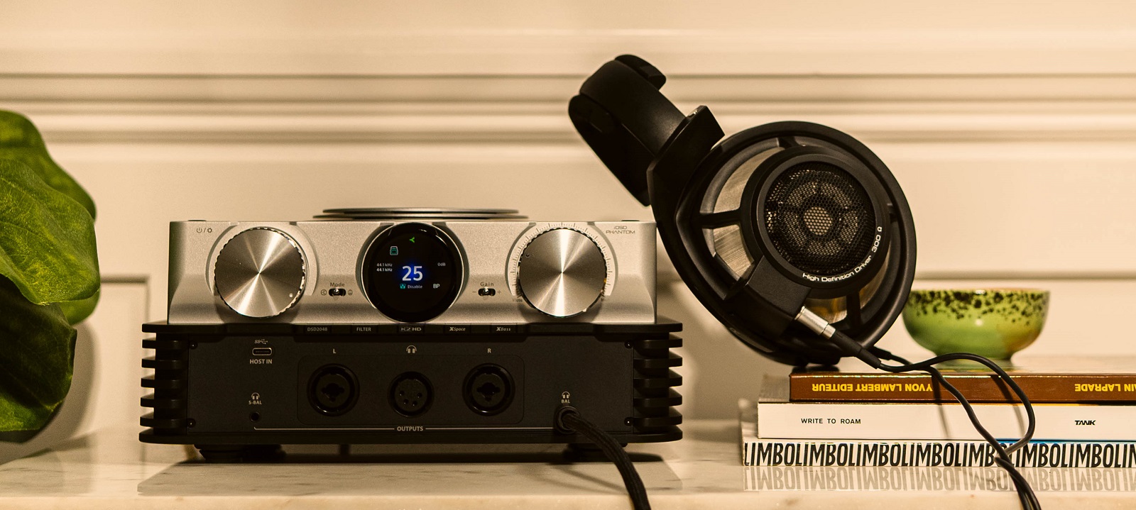 iFi Audio iDSD Phantom Is a Monster: DSD2048 DAC, Tubes, Streaming and Serious Power 15 20260120151612 2026 01