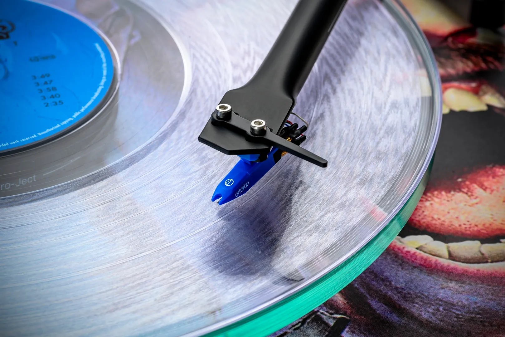 Pro-Ject Scorpions Turntable: Limited Edition T2 With Pick it 25A 9 20260120193652 2026 01 20 Pro