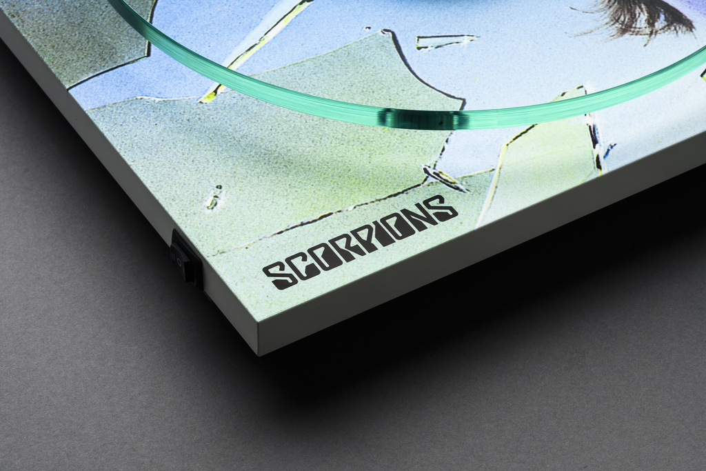 Pro-Ject Scorpions Turntable: Limited Edition T2 With Pick it 25A 8 20260120193720 2026 01 20 Pro