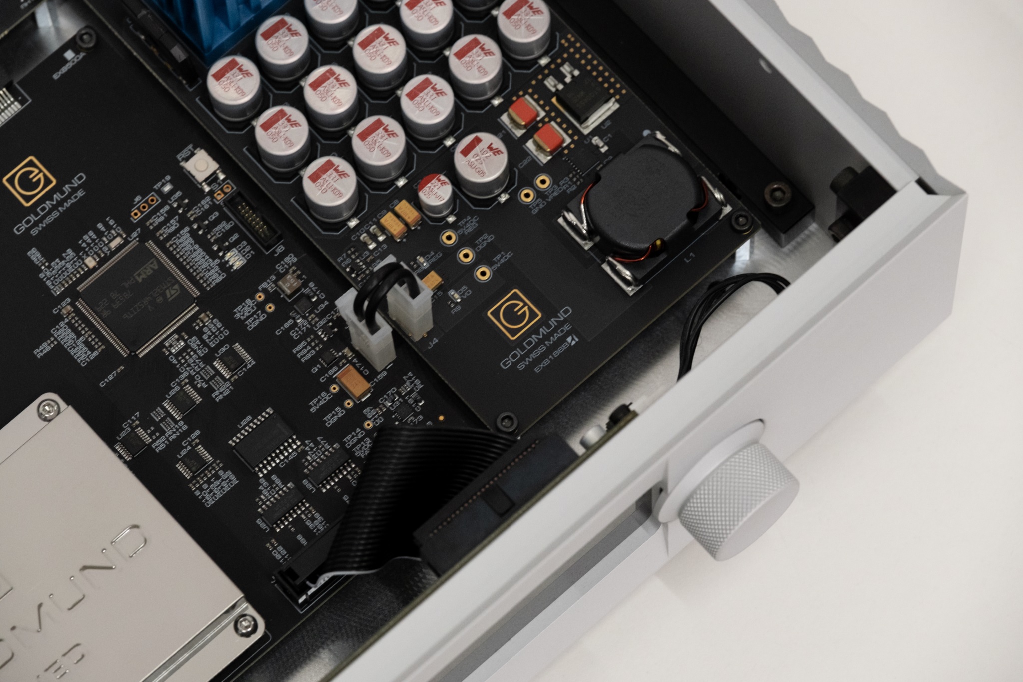 Goldmund Ouranos Signature & Excellence: Precision DSP Audio Processors 12 20260120204704 2026 01