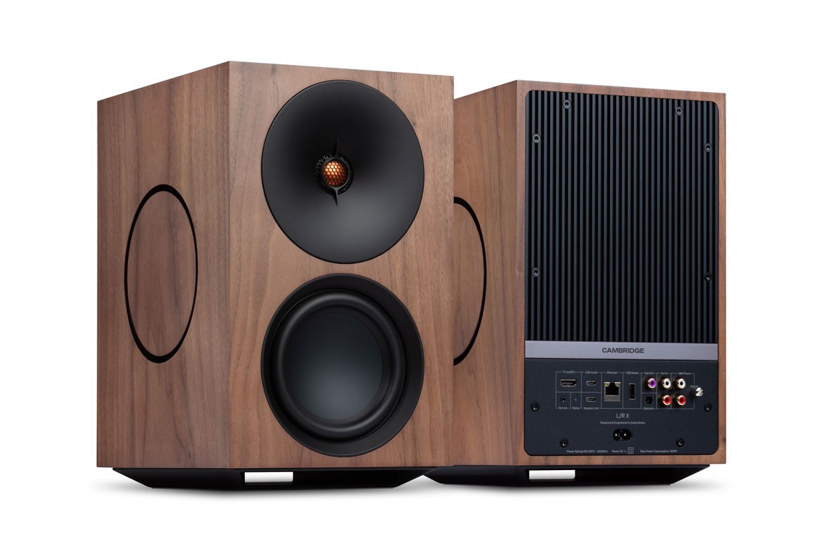 Cambridge Audio Builds a Full Hi-Fi System Into a Pair of Speakers 12 he modular design of the series allows for precise customization of the system to suit room size and usage scenarios.