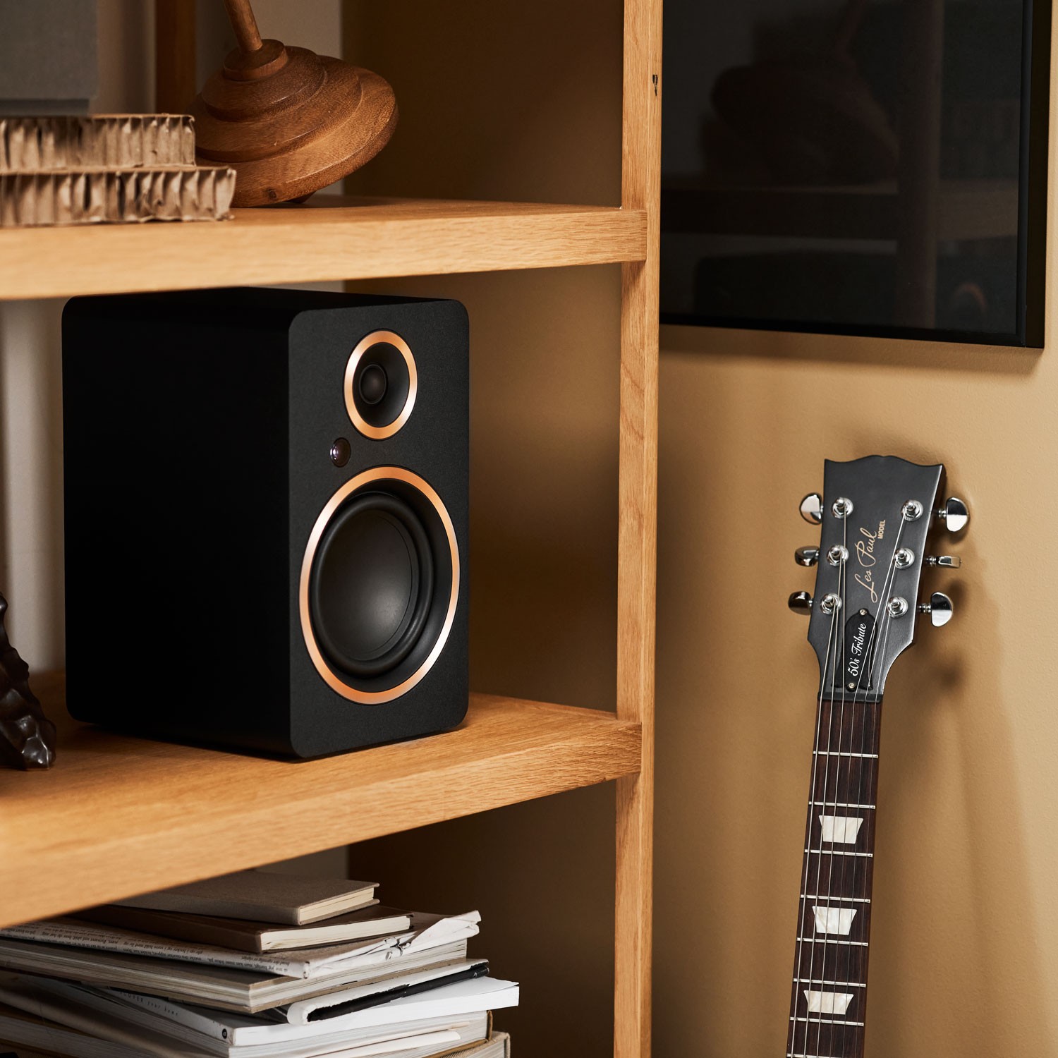 Argon Audio FENRIS A5: Active Speakers With HDMI ARC, Phono and Bluetooth 10 FENRIS A5 is a good solution for a small living room where you want quality sound for both TV and music with a minimum of extra cables and devices.