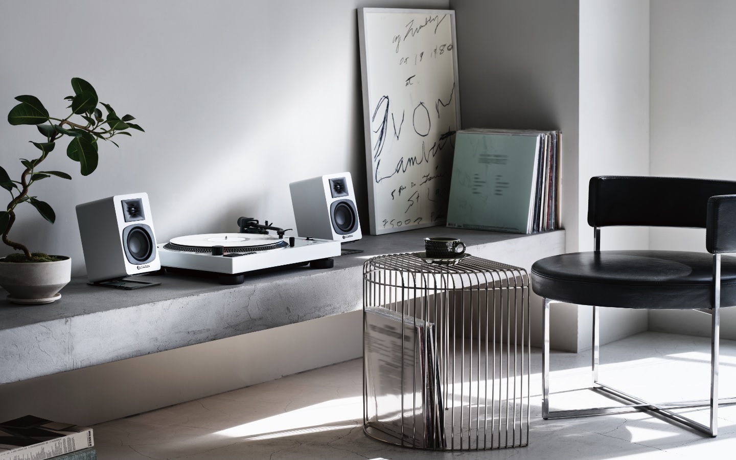 Audio-Technica AT-LP120XBT-USB Now in White: Popular Bluetooth Direct-Drive Turntable Gets a Sleek New Finish 10 20260209144436 2026 02 09 Audio TechnicaAT LP120xBT