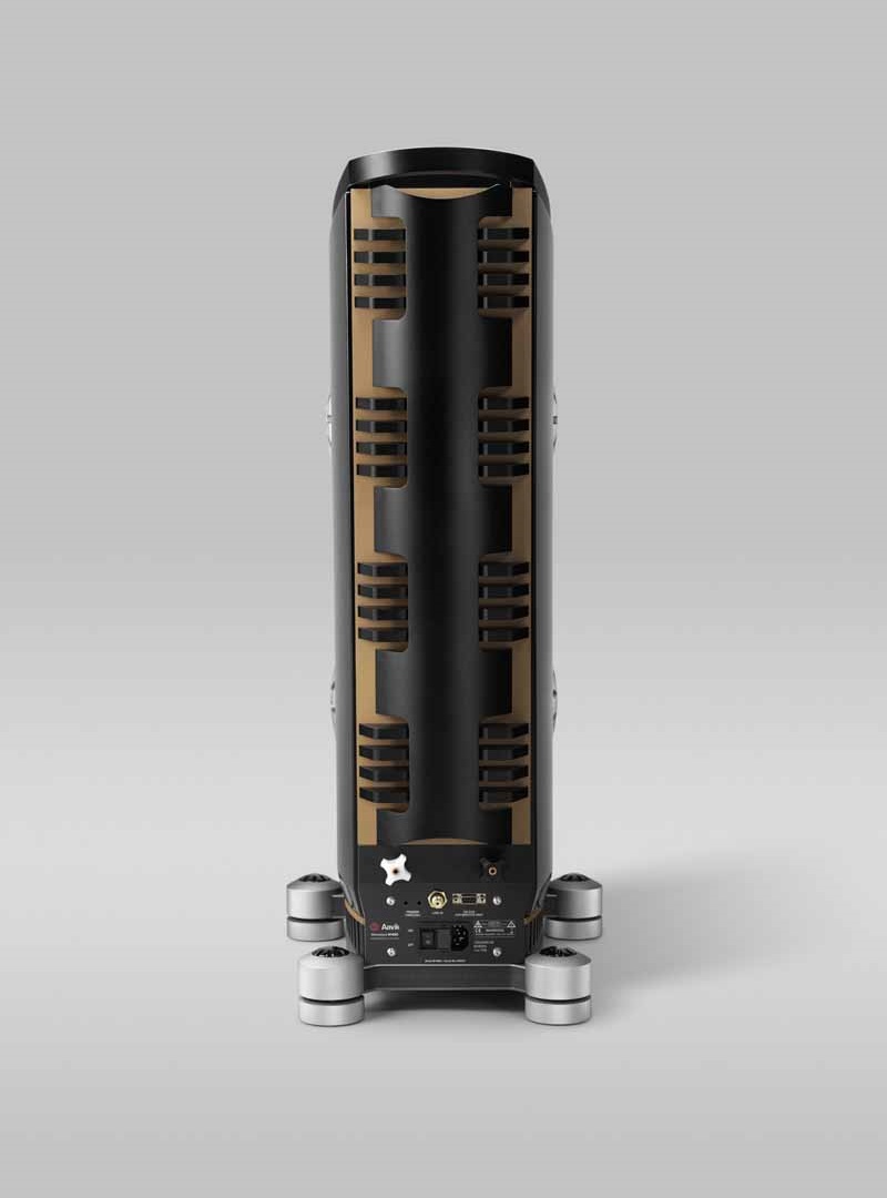 Børresen M8 Gold Signature and Aavik M-880: Denmark’s ultra-luxury reference system revealed 21 20260213145616 2026 02 13 AavikM