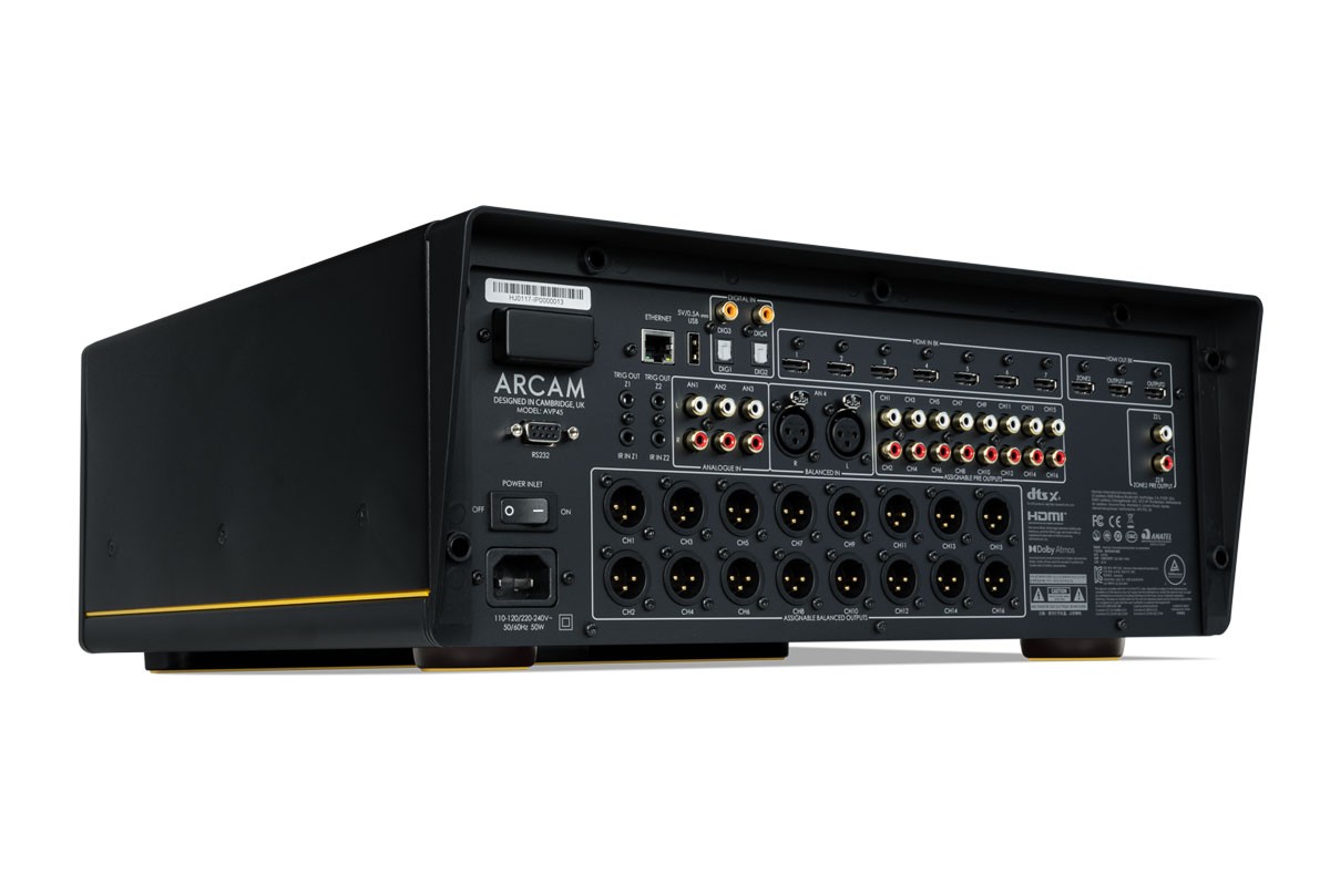 Arcam Radia AV Series: a full-scale return to serious home cinema 11 The AVA15 is designed for more compact multi-channel installations and offers ample power reserves for immersive configurations such as 7.1.2 or 5.1.4. The AVA25 is positioned as the more powerful variant with Class AB amplifiers and higher continuous power output, while the AVA35, as the top-of-the-line model, provides additional efficiency and dynamic range with Arcam's signature Class G amplification.