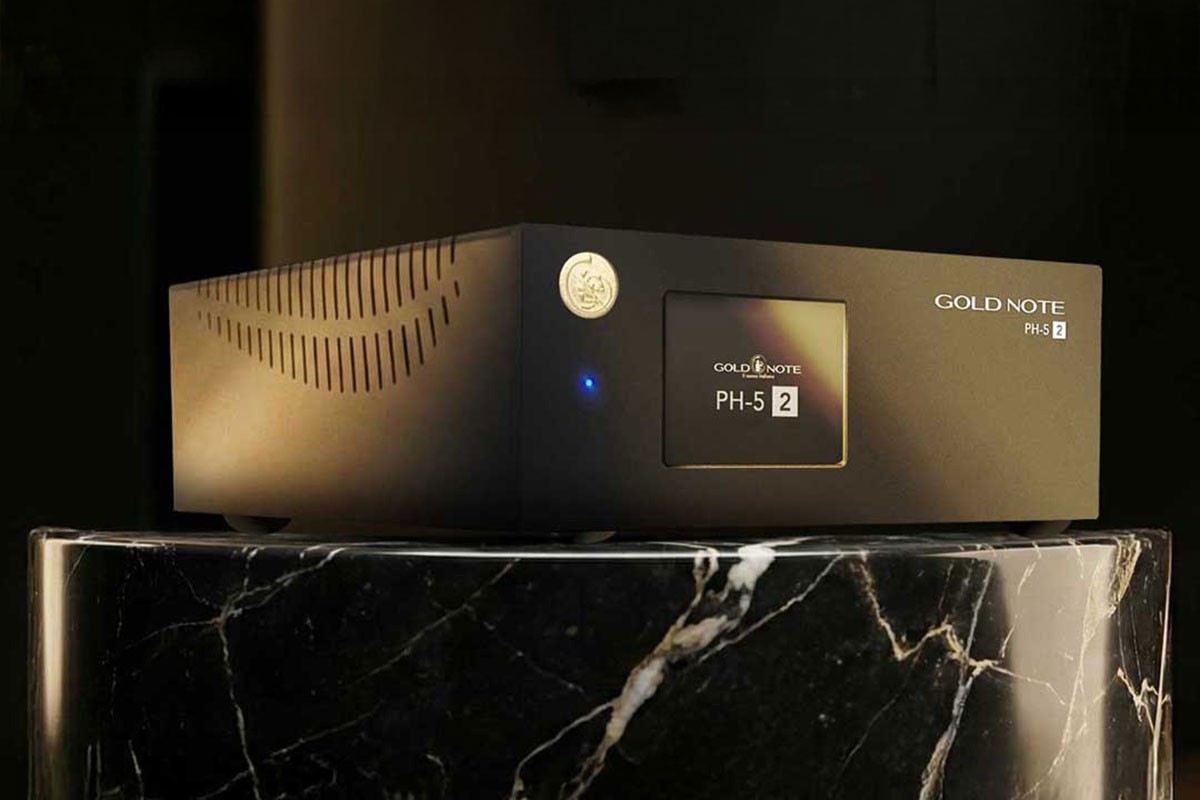 Gold Note PH-5.2 Promises Next-Level Analog Sound for Serious Vinyl Fans 8 Gold Note PH-5.2 Phono Preamplifier – New Series 5.2 with variable equalization curves and a strictly analog concept
