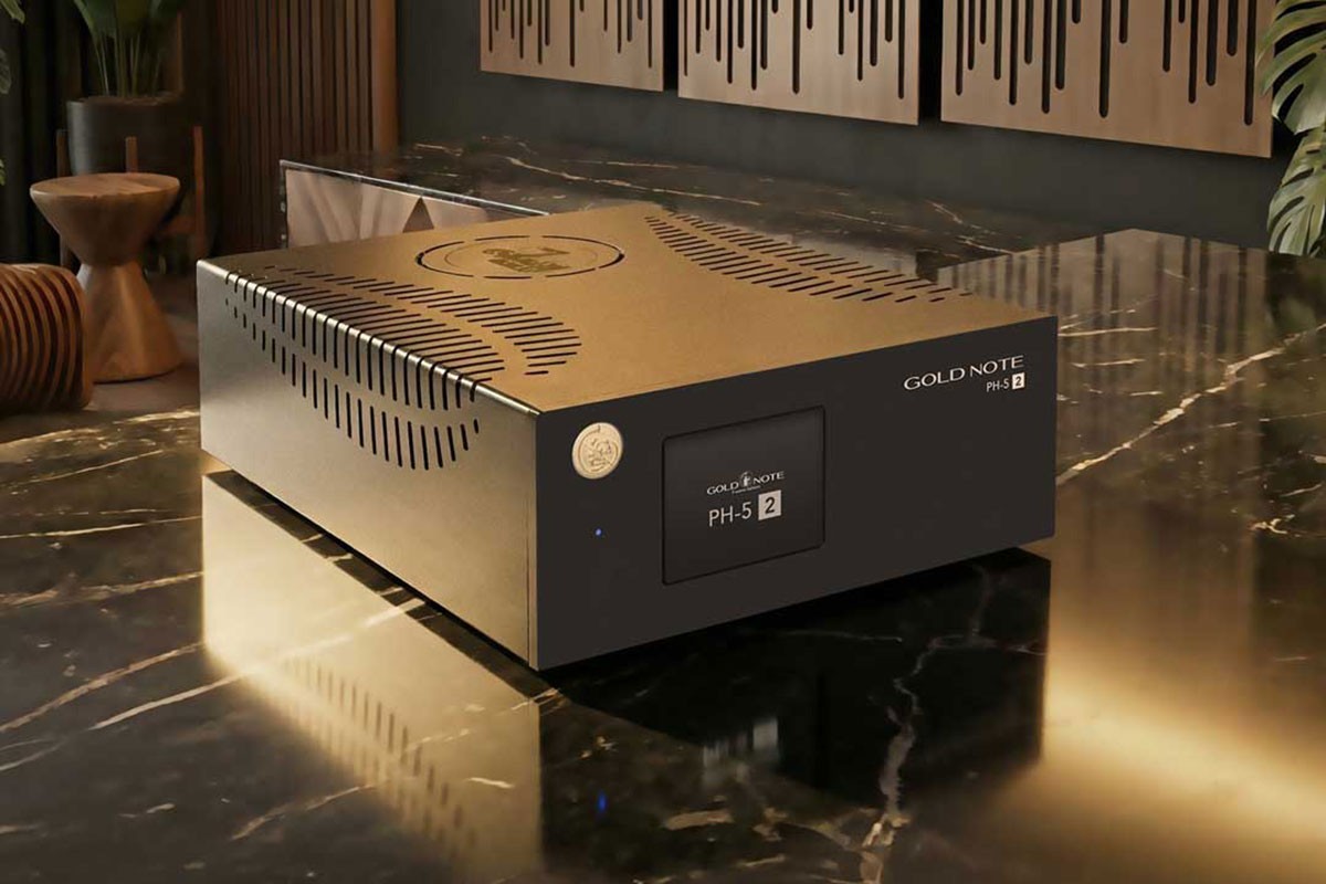 Gold Note PH-5.2 Promises Next-Level Analog Sound for Serious Vinyl Fans 10 The Gold Note PH-5.2 phono preamplifier features a newly designed power supply unit, which, according to the manufacturer, is engineered for high stability and low interference.