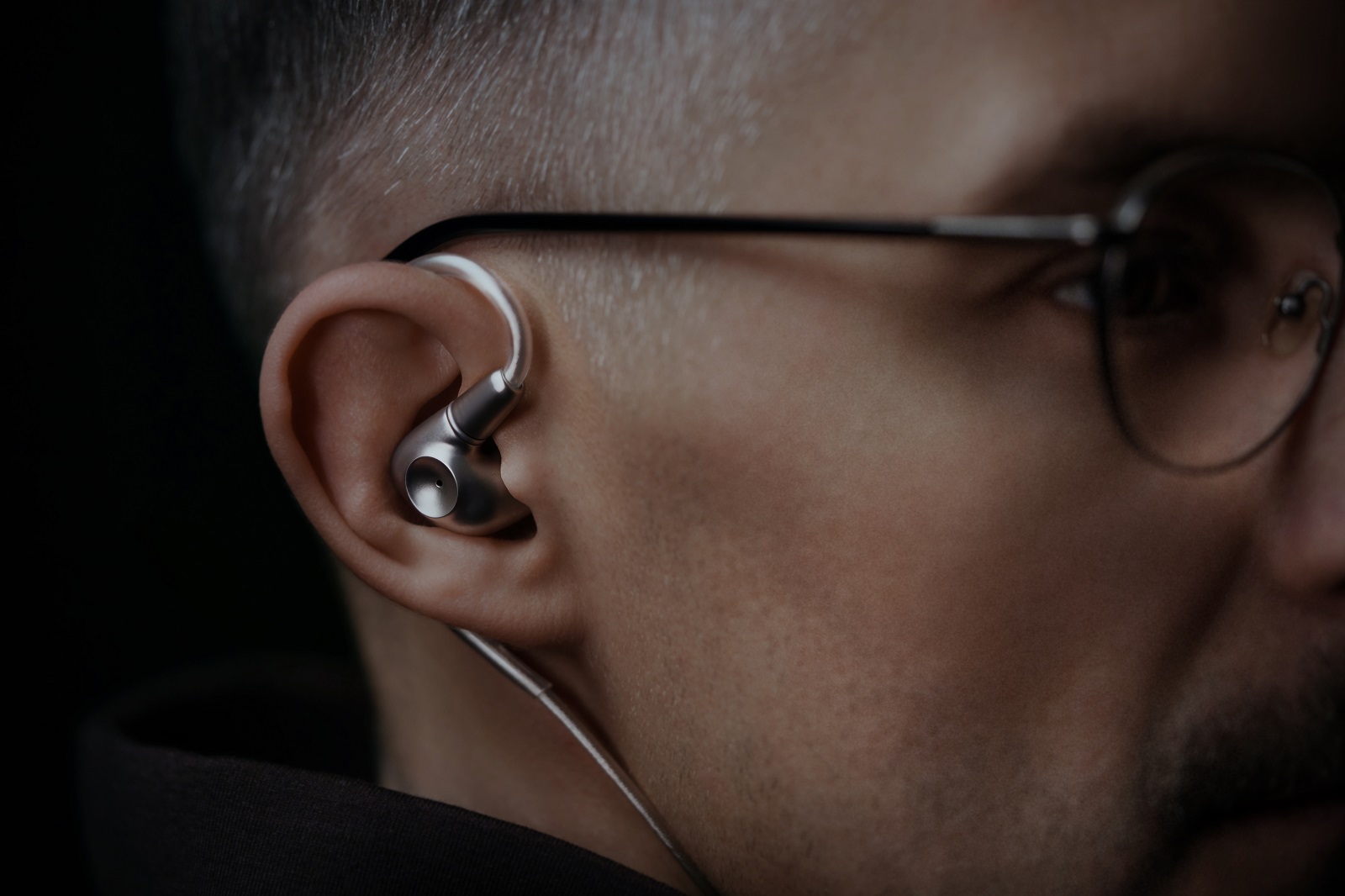 Meze Audio Astru: Titanium IEMs with 80-Layer Gold Driver Promise Flagship Sound Without the Flagship Price 17 20260310161022 2026 03