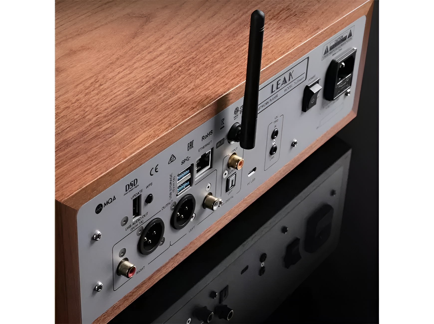 Leak TruStream: A Premium Network Streamer for Modern Audiophile Systems 10 With balanced XLR, RCA, digital outputs, and broad streaming support including TIDAL Connect and Roon Ready, the Leak TruStream fits easily into modern audiophile systems.