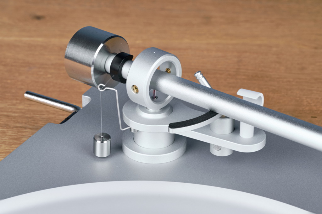 clearaudio-compass-tonarm-antiskating-draufsicht-1080x720.jpg clearaudio-compass-tonarm-antiskating-draufsicht-1080x720.jpg