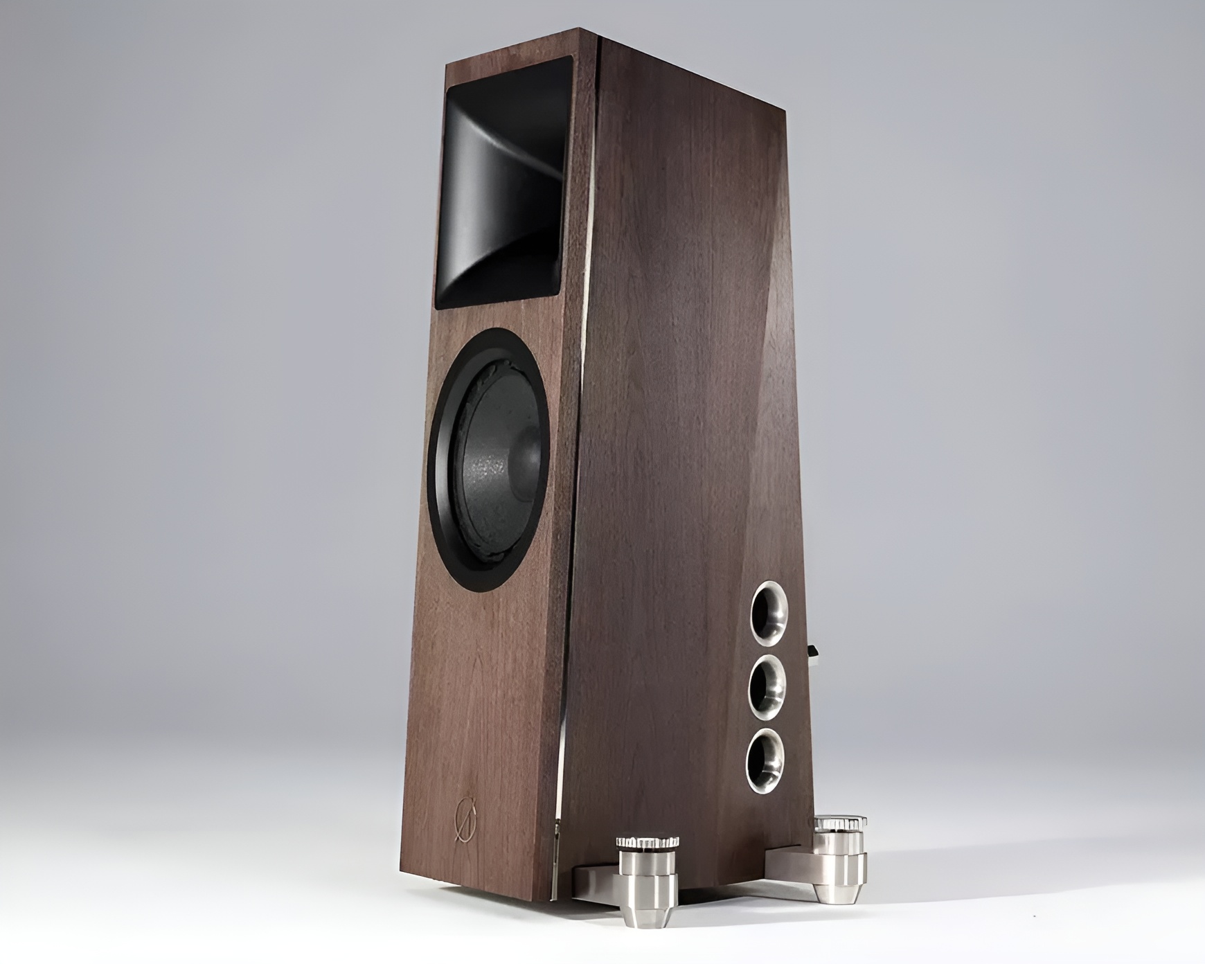 Ø Audio Ymir: Norse-Inspired Flagship Speaker with Radical New Design 9 The 12-inch carbon fiber composite driver delivers deep, controlled bass with extended linear excursion and high dynamic stability.